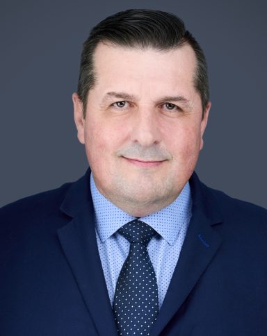 Derm Coombs Headshots14468_WEB_Wide